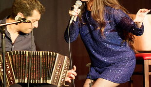 Gabriel Merlino und Vanina Tagini in der Villa Leon